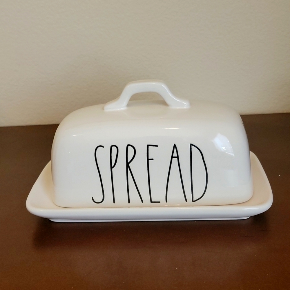 Rae Dunn butter dish that says Spread